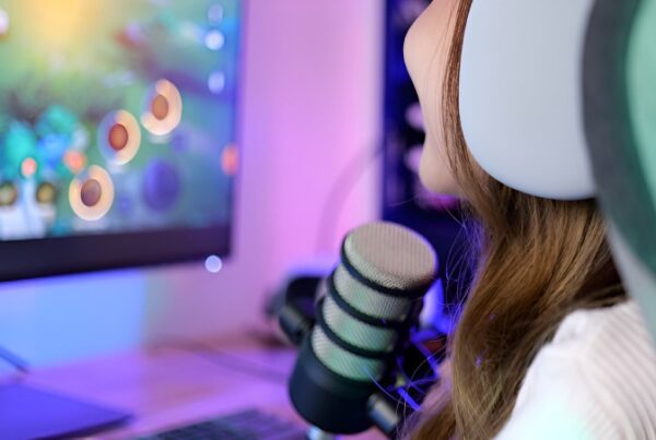 10 Most Influential Live Streamers in Singapore To Watch