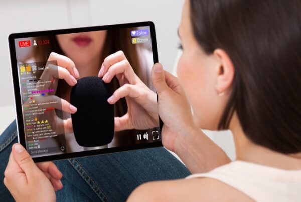 ASMR Creators on TikTok Who Will Give You Ultimate Tingles