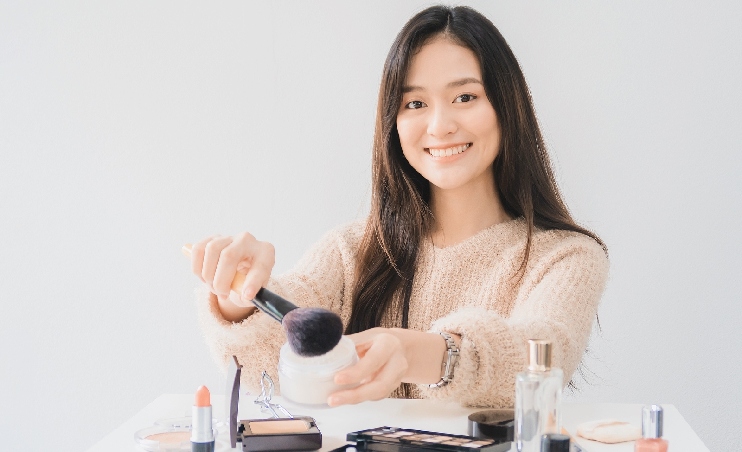 Micro-Influencers: Niche Expertise Wins Brand Trust